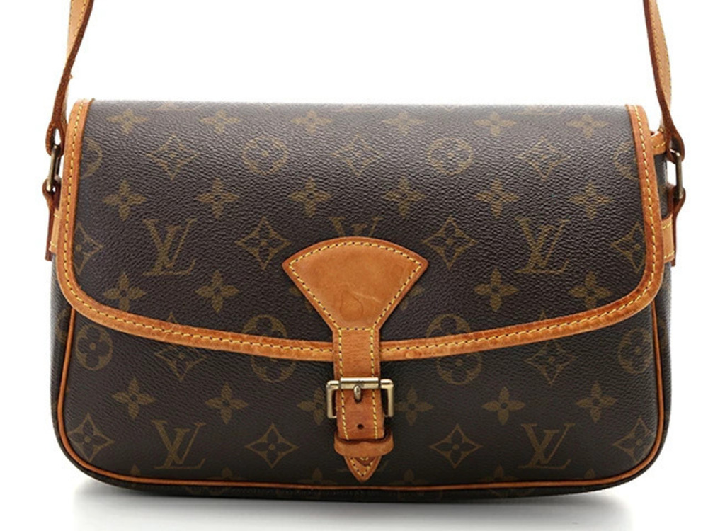 LOUIS VUITTON Sologne Shoulder Bag Monogram